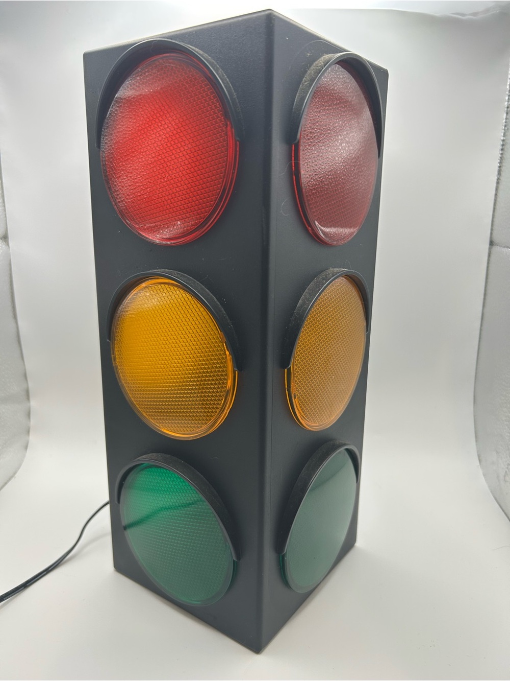 FunLites 12” Traffic Light Wall Mount Tabletop Lamp W/ Power Adapter